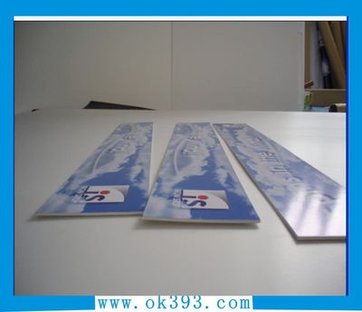 广告板材多元化应用解析 雪弗板喷绘、高密度板与PVC发泡板的选择指南